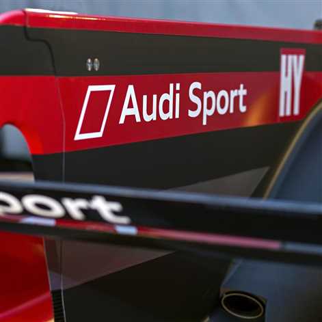 Audi prezentuje nowe R18 do walki w WEC.